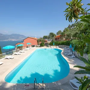 Castelli Aparthotel